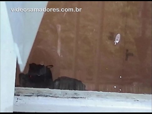 ❤️ Uzbudināts vīrietis vēro savu draudzeni ar citu puisi, ierakstot trīcēšanas video, netraucējot pārim ️❌ Domātais porno pie mums ❤